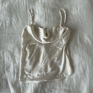 Aritzia Wilfred Tank
